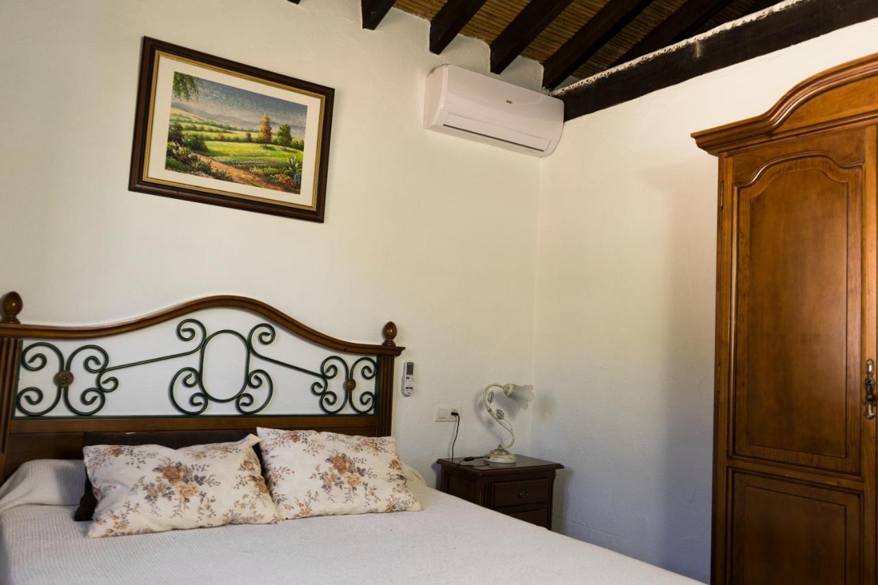 Villa Lagar Andaluz con piscina privada Borge Exterior foto